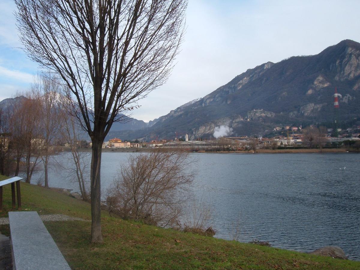 Appartamento Adda con posto auto Olginate Esterno foto